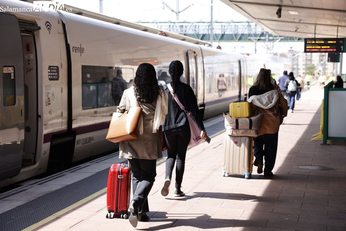 Castilla y León pierde 11,7 millones en ayudas al transporte y 518 euros por pensionista 