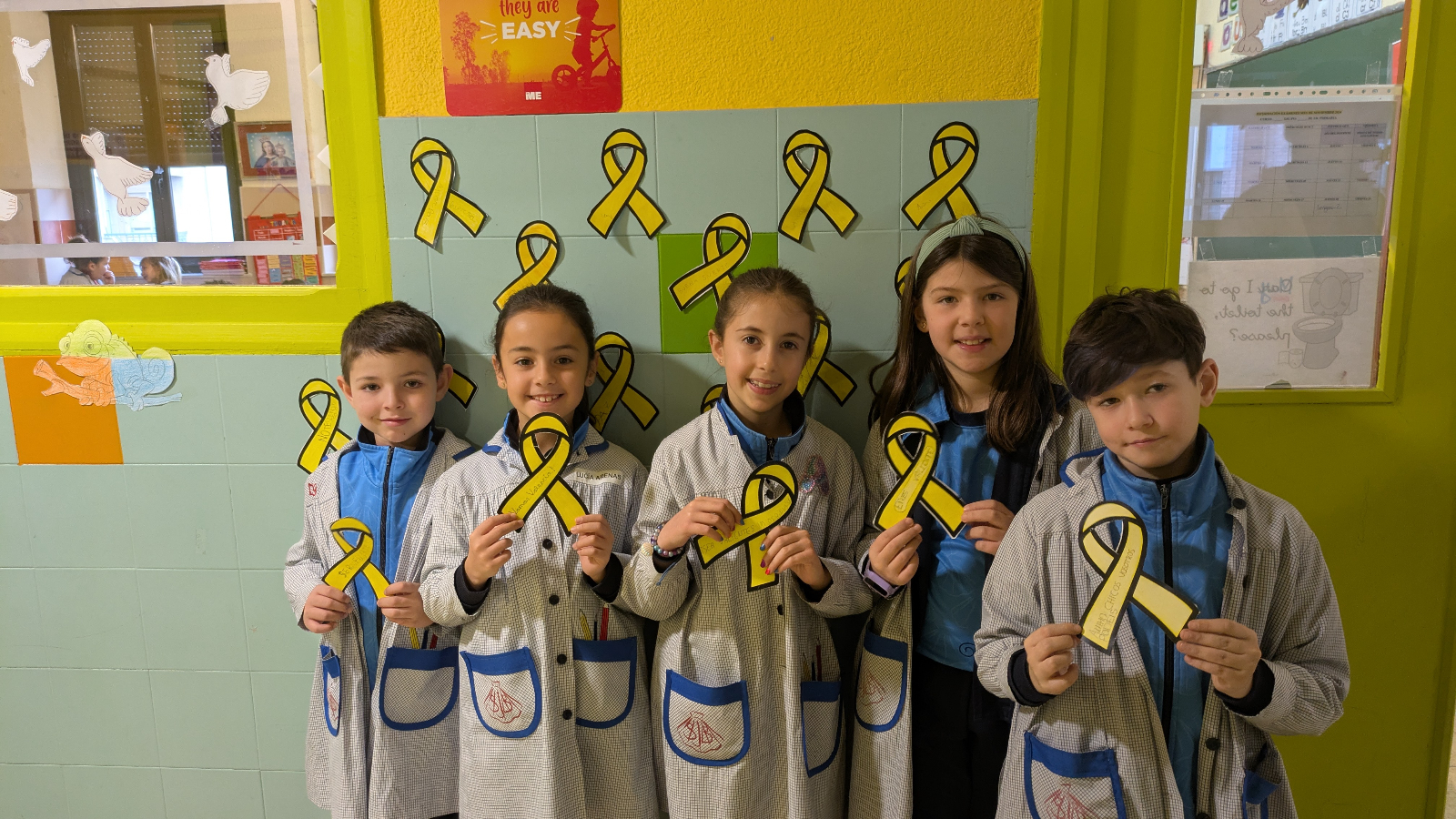 Alumnos del colegio San Juan Bosco se conciencian sobre el cáncer infantil (FOTOS)