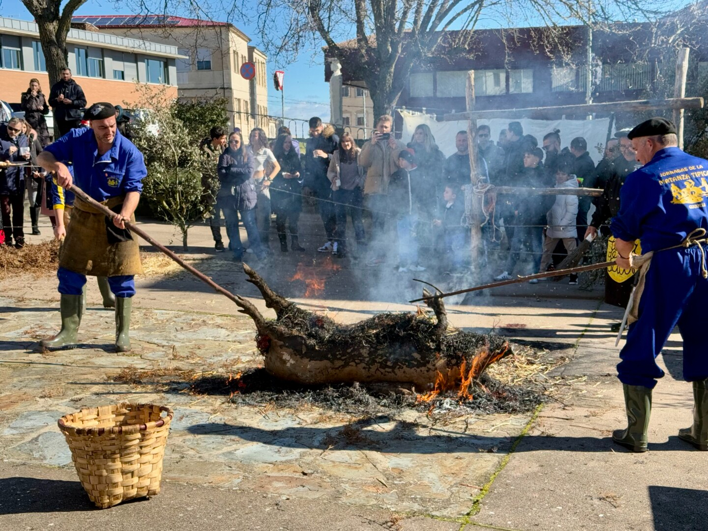 VÍDEO Y FOTOS | Gran arranque de la 39ª Jornadas de la Matanza Típica de Guijuelo