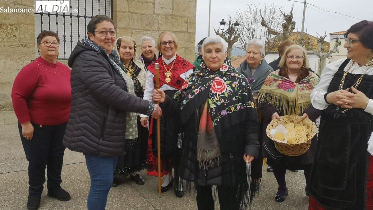 Las águedas de La Fregeneda celebran con gran animación el día de su patrona