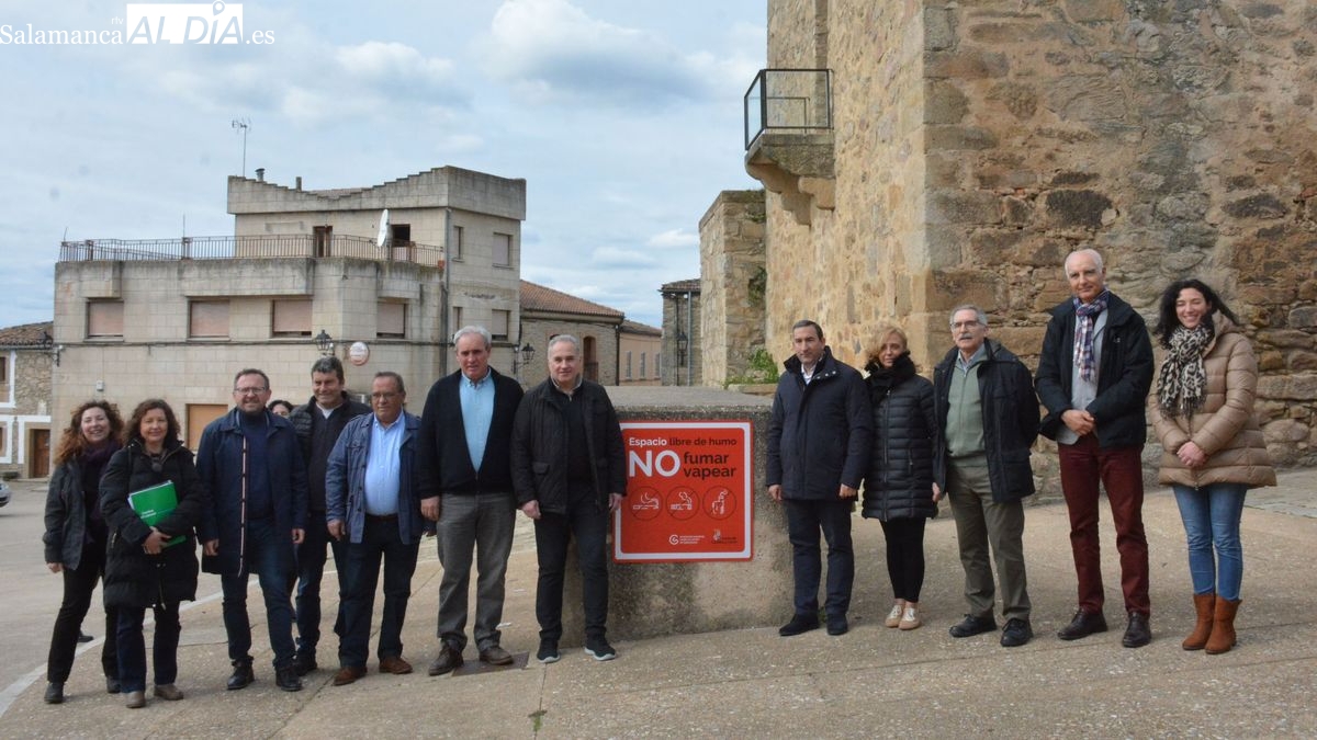 Sobradillo estrena un Espacio Libre de Humo pionero en el Parque Arribes del Duero y en la provincia de Salamanca