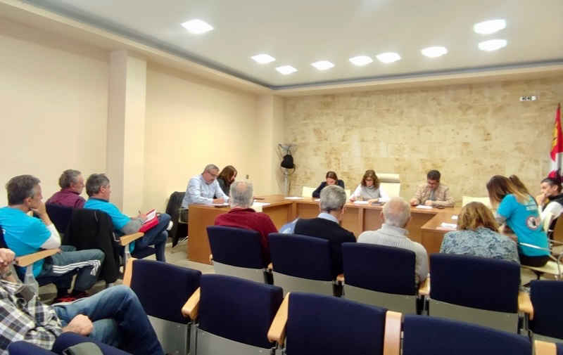 Babilafuente alerta sobre el efecto dominó que puede generar la planta de biometano junto a la de bioetanol y a escasos 300 metros de la localidad