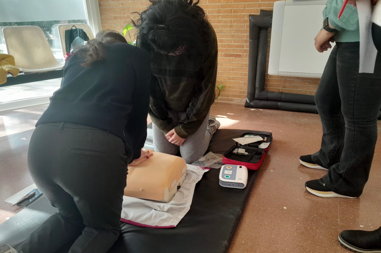 Abiertas las inscripciones para nuevos talleres prácticos en reanimación y atragantamiento del Centro de Salud