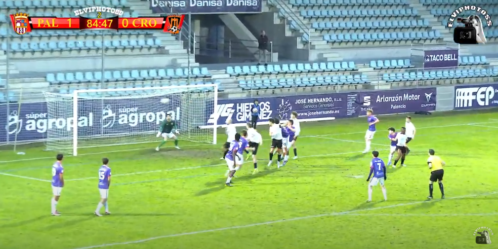 Un cabezazo de Javi Moríñigo en el 86’ le da al Ciudad Rodrigo otro jugoso punto en Palencia