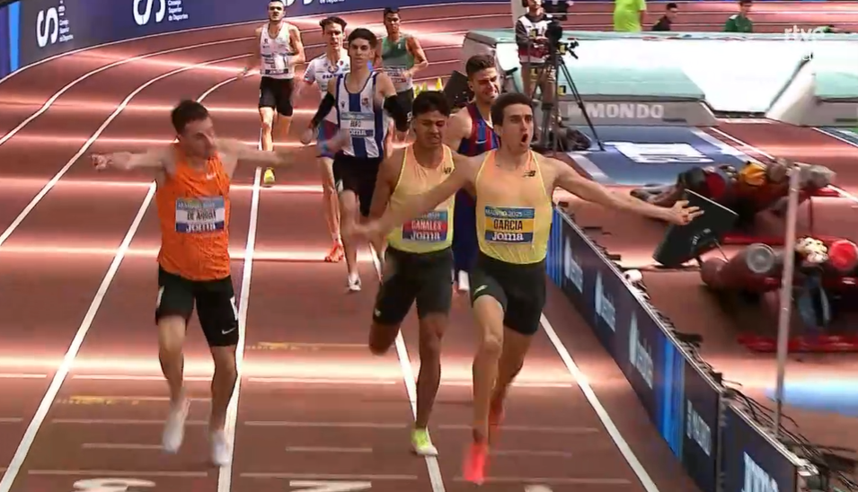 Álvaro de Arriba se cuelga la plata en el Nacional de Short Track en un tremendo sprint final