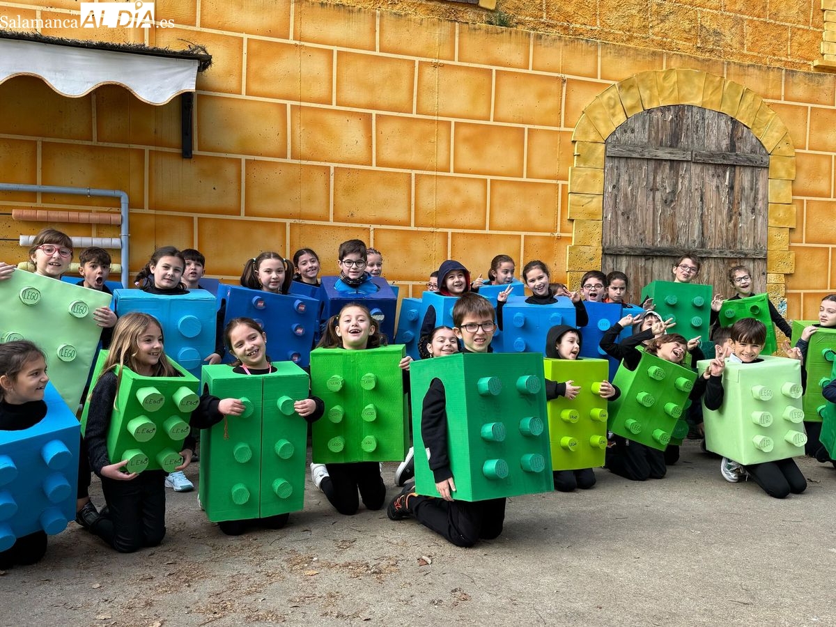 FOTOS | El Colegio Jesuitinas se llena de color y fantasía en una divertida jornada de Carnaval