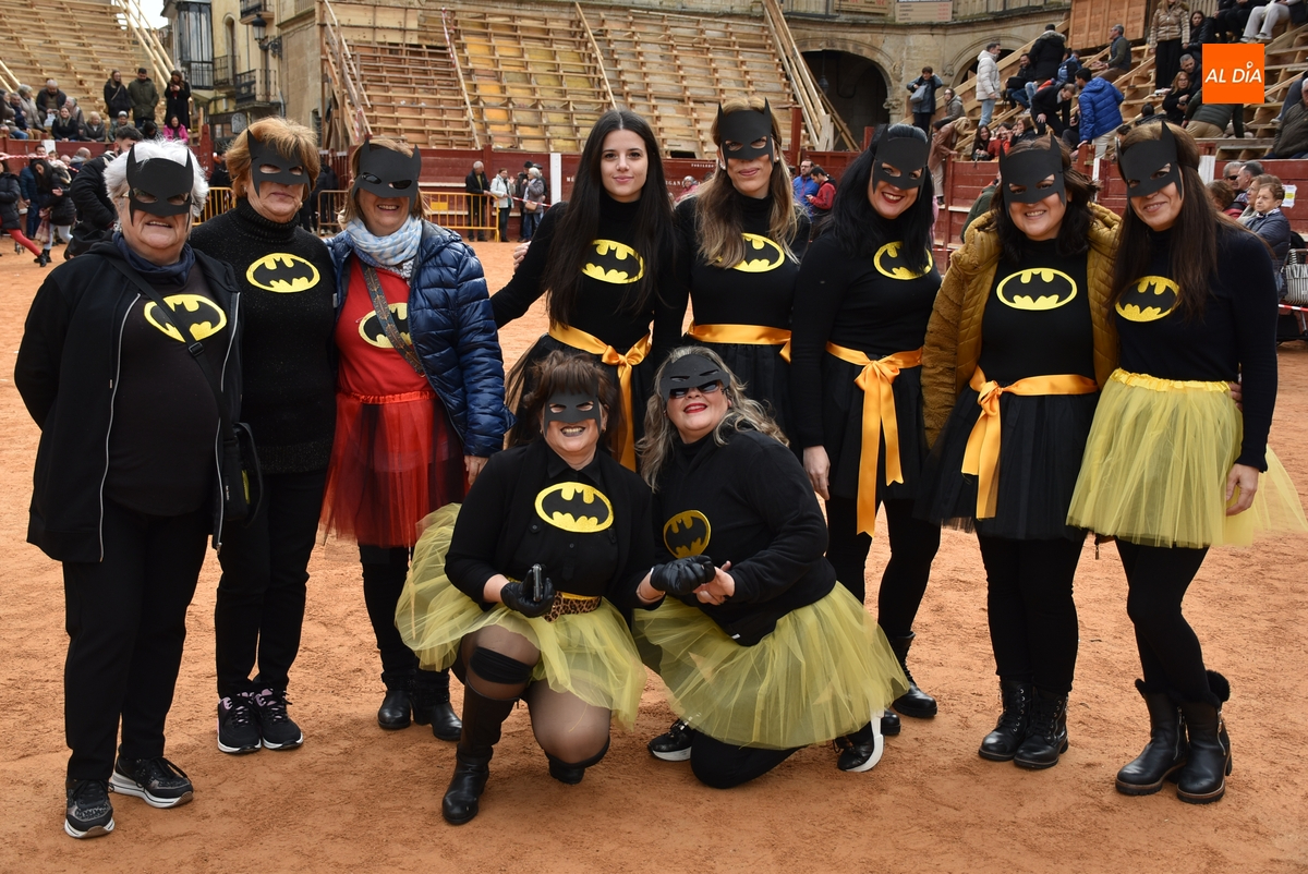 La Escuela de Adultos también pisa la Plaza Mayor