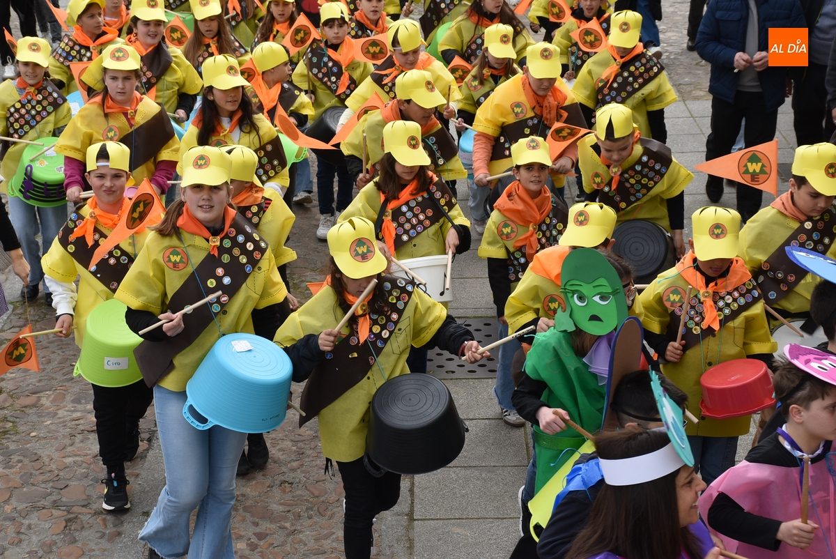 El Colegio Miróbriga abre con gran colorido un Carnaval ‘de cine’