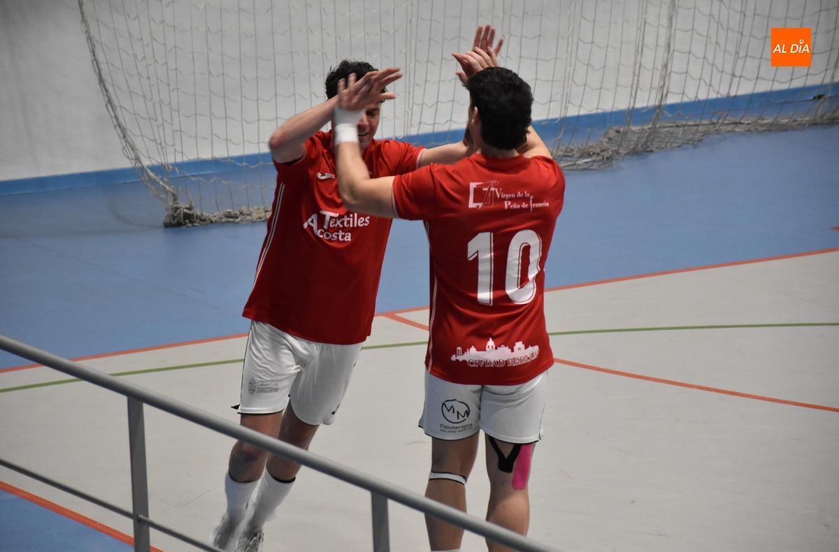 El III Senior gana a La Bañeza, con póker incluido de Asier, un encuentro que dejó hilado en la 1ª parte