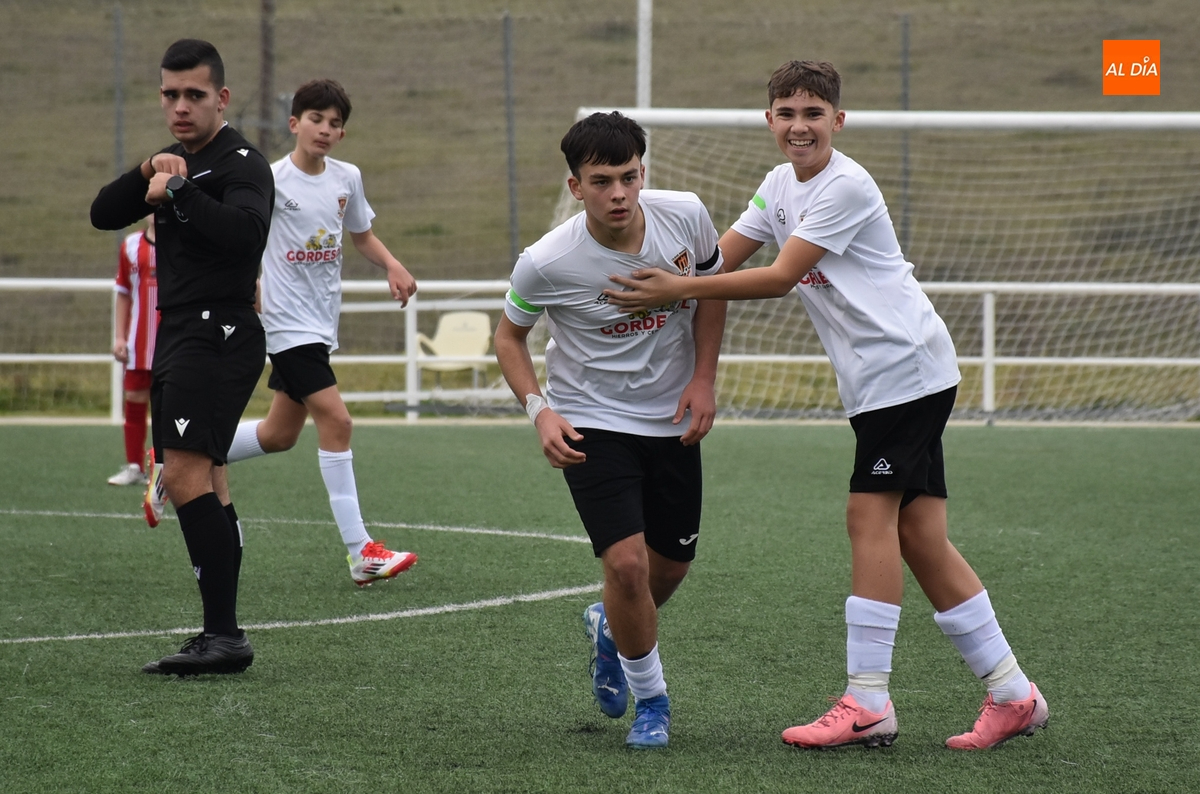 El Infantil del Ciudad Rodrigo se da un festín ante el Pizarrales B con varios goles de gran calidad