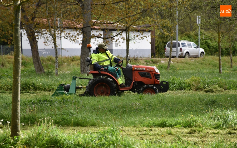 Las plazas de Jardineros y de Conserje de Instalaciones Deportivas ya tienen dueños