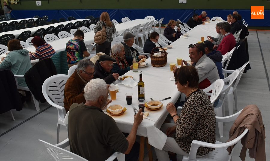 A licitación por sólo 50€ la instalación de una barra en Conde de Foxá durante el Domingo de Piñata