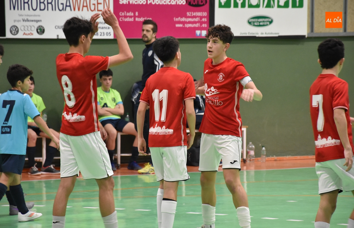 El III Infantil confirma su candidatura al título con un partido magistral en el duelo entre 2º y 3º