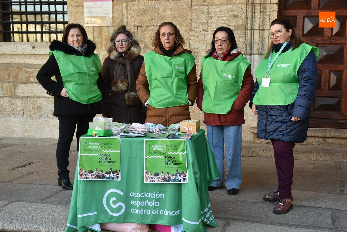 La AECC sale a la calle a conmemorar el Día Mundial contra el Cáncer