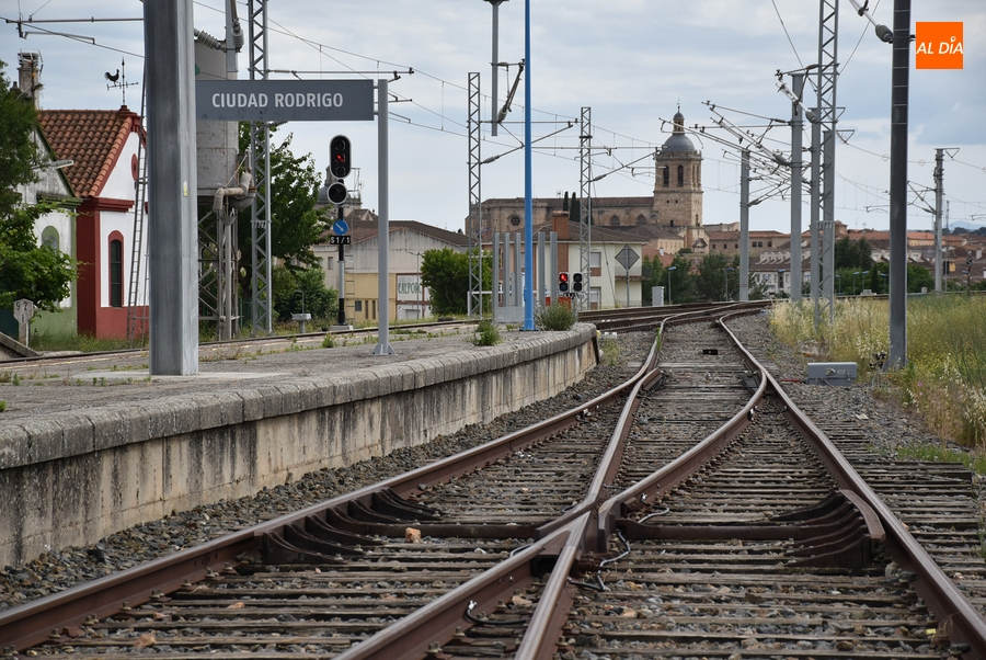 UPL insta al Gobierno a recuperar los trenes de viajeros en Ciudad Rodrigo