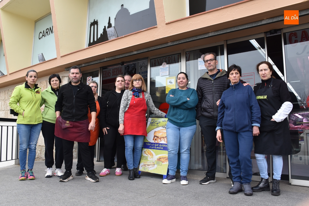 Máxima indignación en el Mercado de Abastos por las multas a sus comerciantes y a ellos mismos