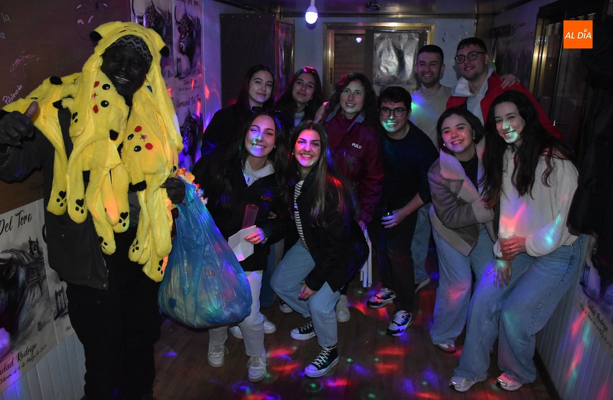 Tranquila apertura, aunque de nuevo con pregón, de las casetas de Bolonia