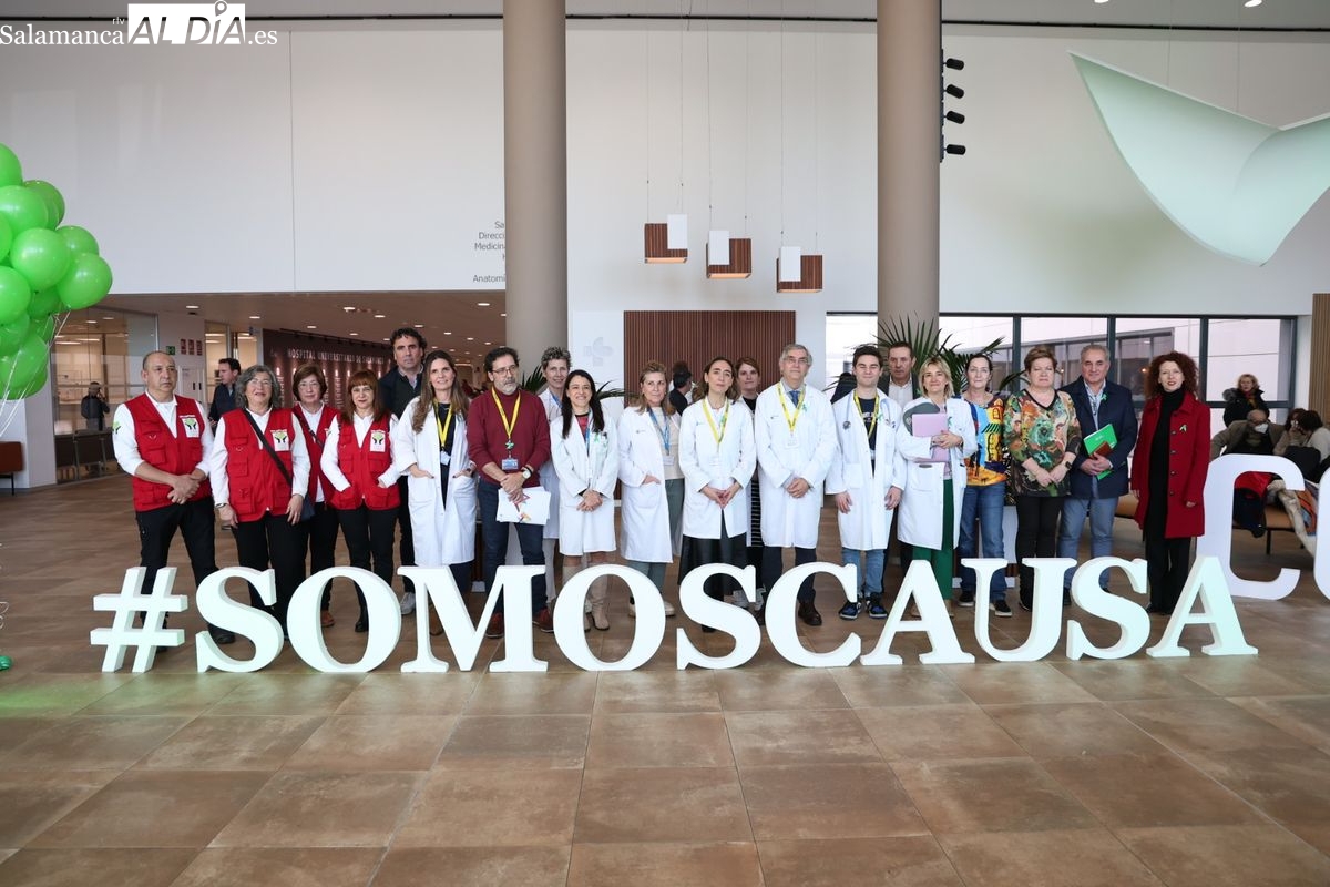 VÍDEO y FOTOS | Frente común en Salamanca para concienciar sobre la importancia de la lucha contra el cáncer