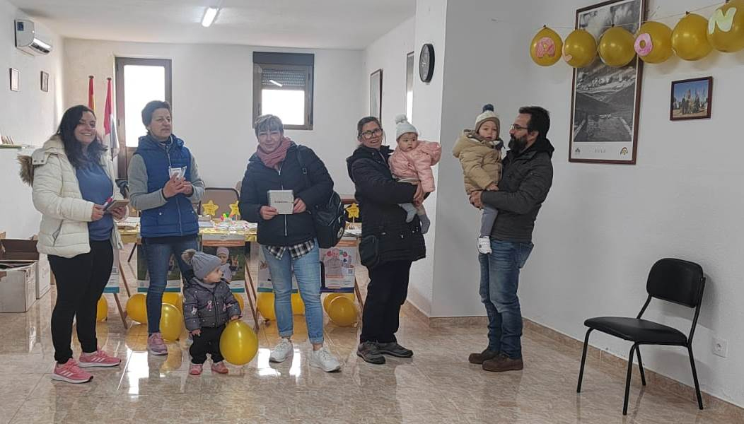 Éxito de los mercadillos solidarios de El Bodón y Fuentes de Oñoro con 2.010€ recaudados