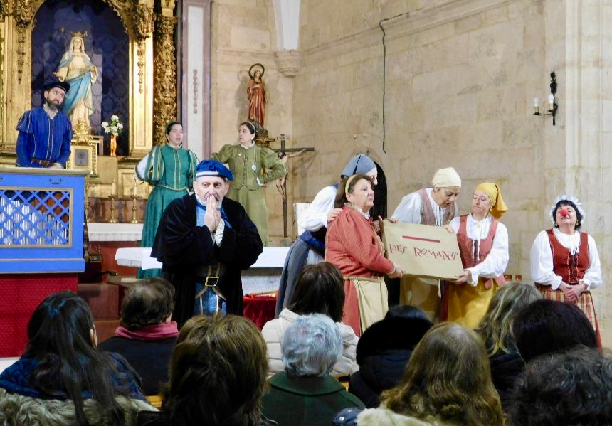 Arabayona se entrega a ‘Buscando a Nebrija’ del grupo ‘Lazarillo de Tormes’