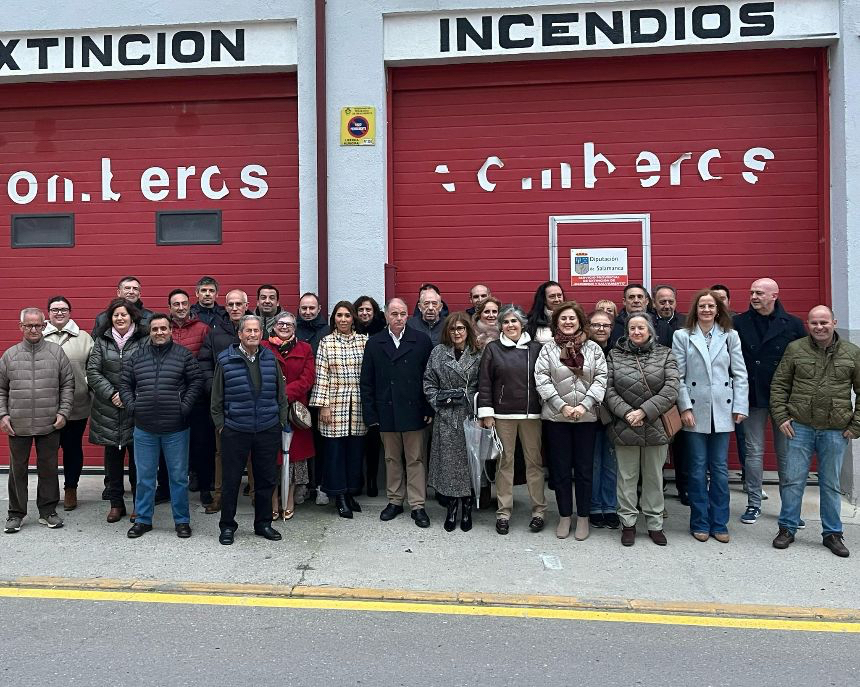 Los alcaldes del PP buscarán soluciones al parque de bomberos, tras su ausencia en la reunión de regidores