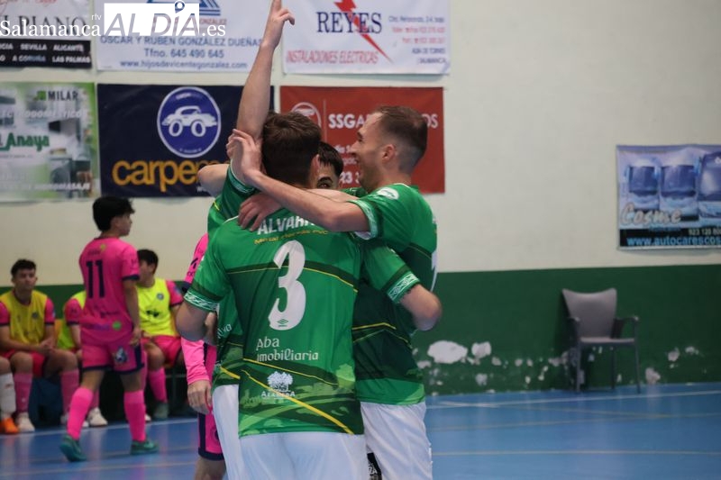 El Piensos Durán Albense rompe su mala racha y suma tres puntos clave ante el Ribeira FS (4-3)