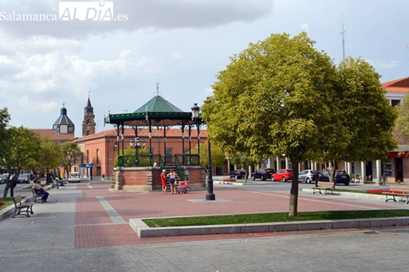 La Biblioteca y el CDS arranca la experiencia Logoturismo: Un viaje a través de las palabras y un recorrido por el centro histórico con Miguel Sosa