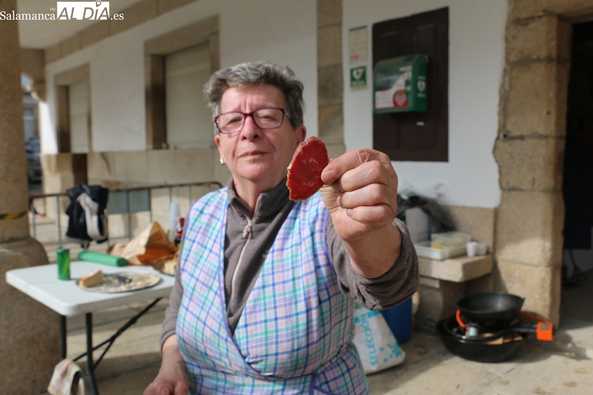 Villavieja de Yeltes recupera su matanza tradicional