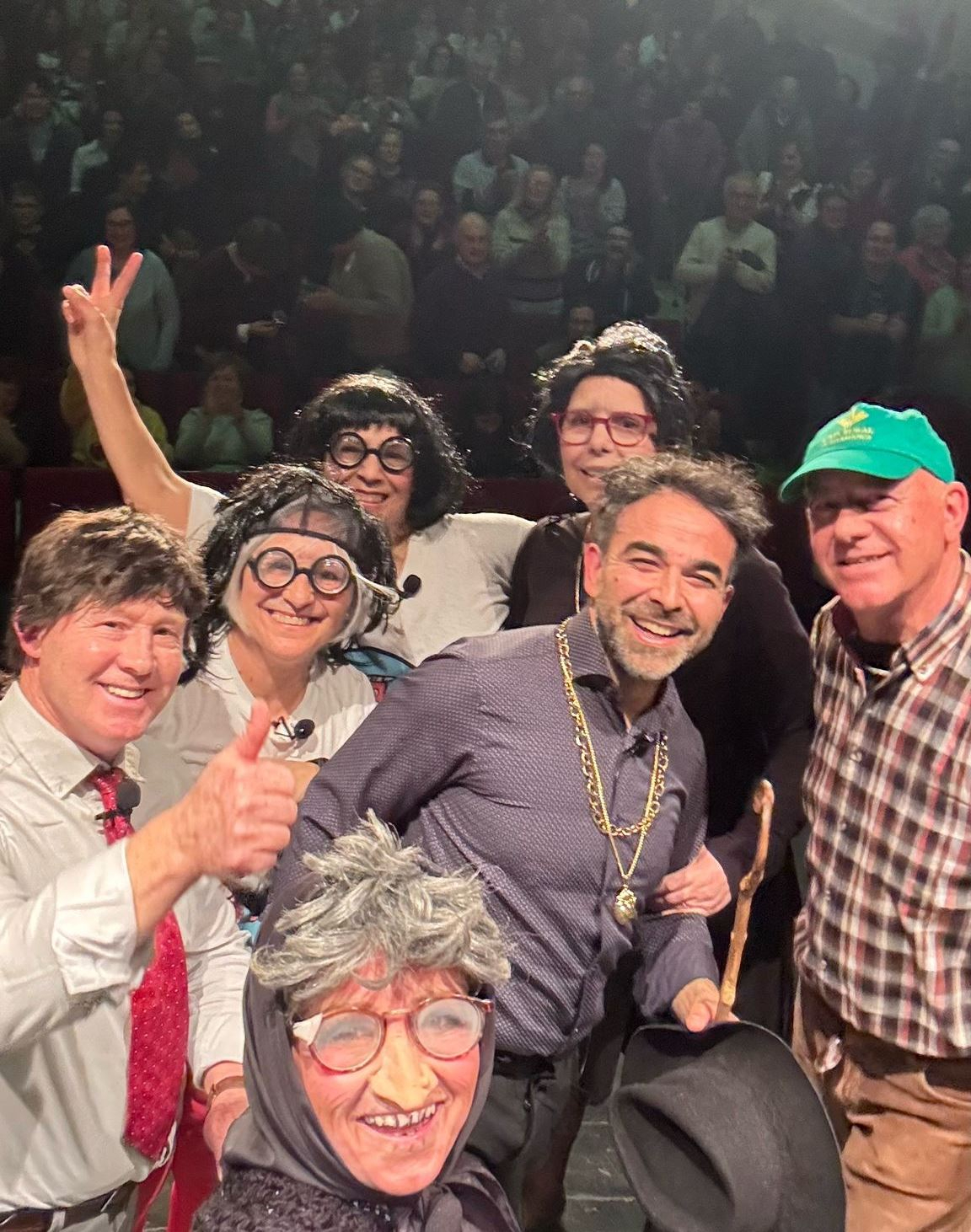 El público de Sancti-Spíritus ríe a carcajadas con la ‘Autoescuela Fitipaldi’ de Una peseta de propina