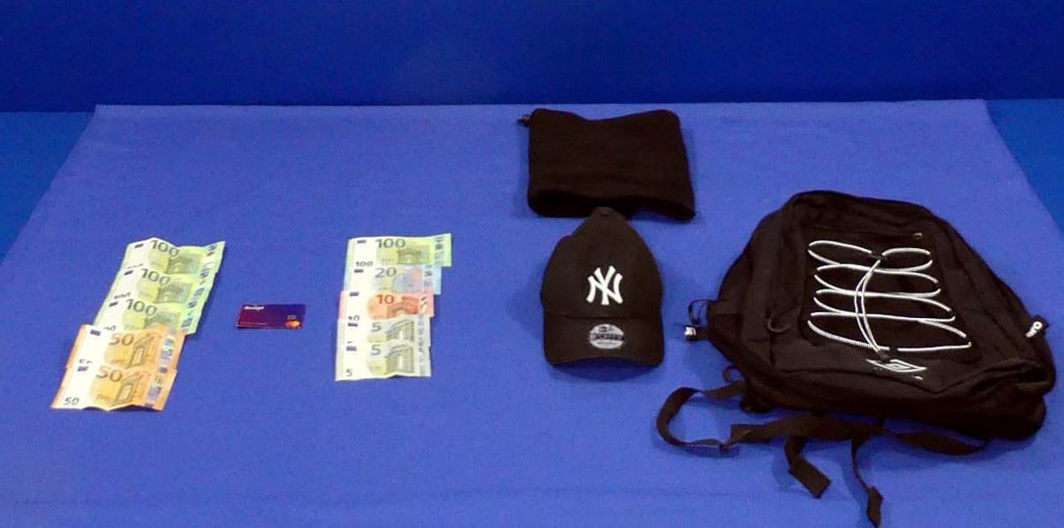 La colaboración ciudadana facilita la captura de dos ladrones que intentaron asaltar una vivienda en el barrio de Garrido