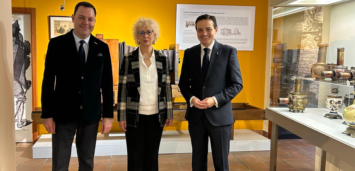 Alianza de FUNDOS y la Filmoteca de Castilla y León para impulsar programaciones y exposiciones