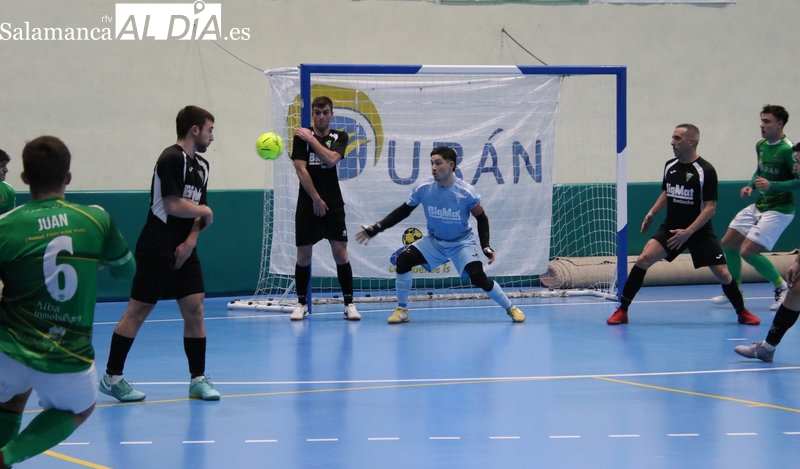 Remontada con carácter del Piensos Durán Albense para sumar la tercera victoria consecutiva (5-2)