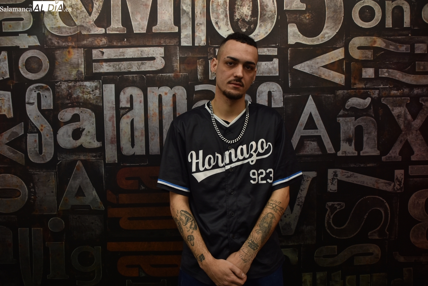 Lemus, el artista salmantino que fusiona cultura urbana y folclore: Siempre llevo Salamanca por bandera