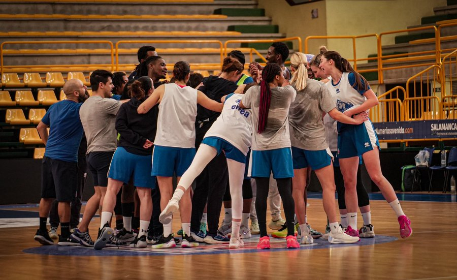 El Perfumerías Avenida y el Xoborg unen fuerzas con un entrenamiento conjunto en Würzburg