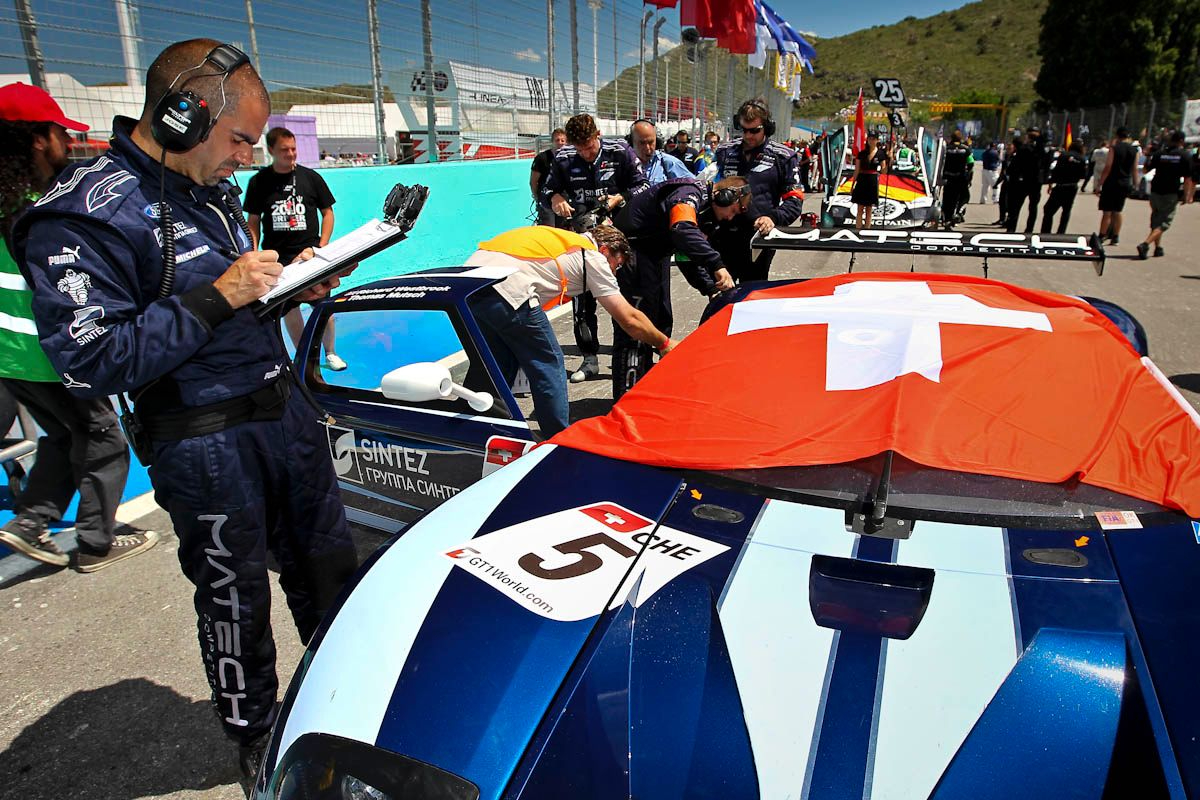 Conferencia en Salamanca de José Santos, ingeniero de McLaren F y Ford, entre otros