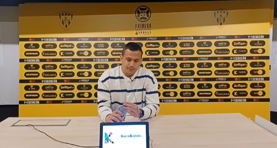 Llácer: Es triste ver que a Unionistas le cuesta competir fuera de casa. Tenemos que conseguir los 45 puntos