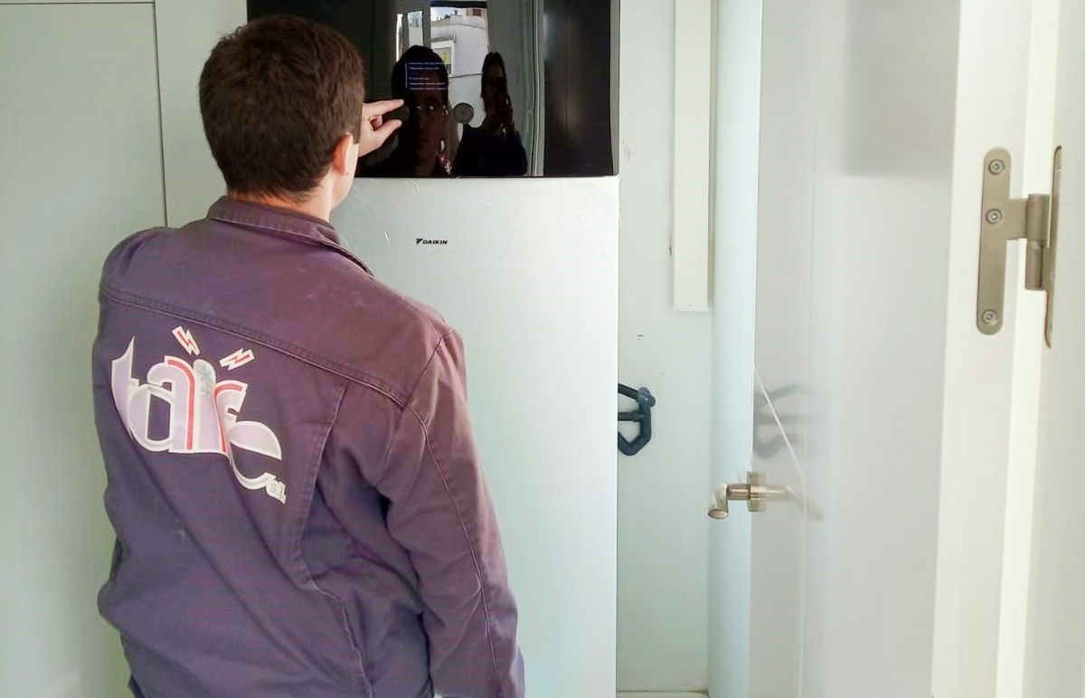 Oferta de empleo en Salamanca: contrato indefinido e incorporación inmediata para oficiales de climatización