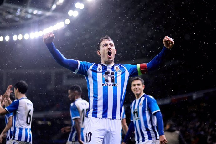 La Real Sociedad avanza a octavos por Europa con una goleada al Midtjylland (5-2)