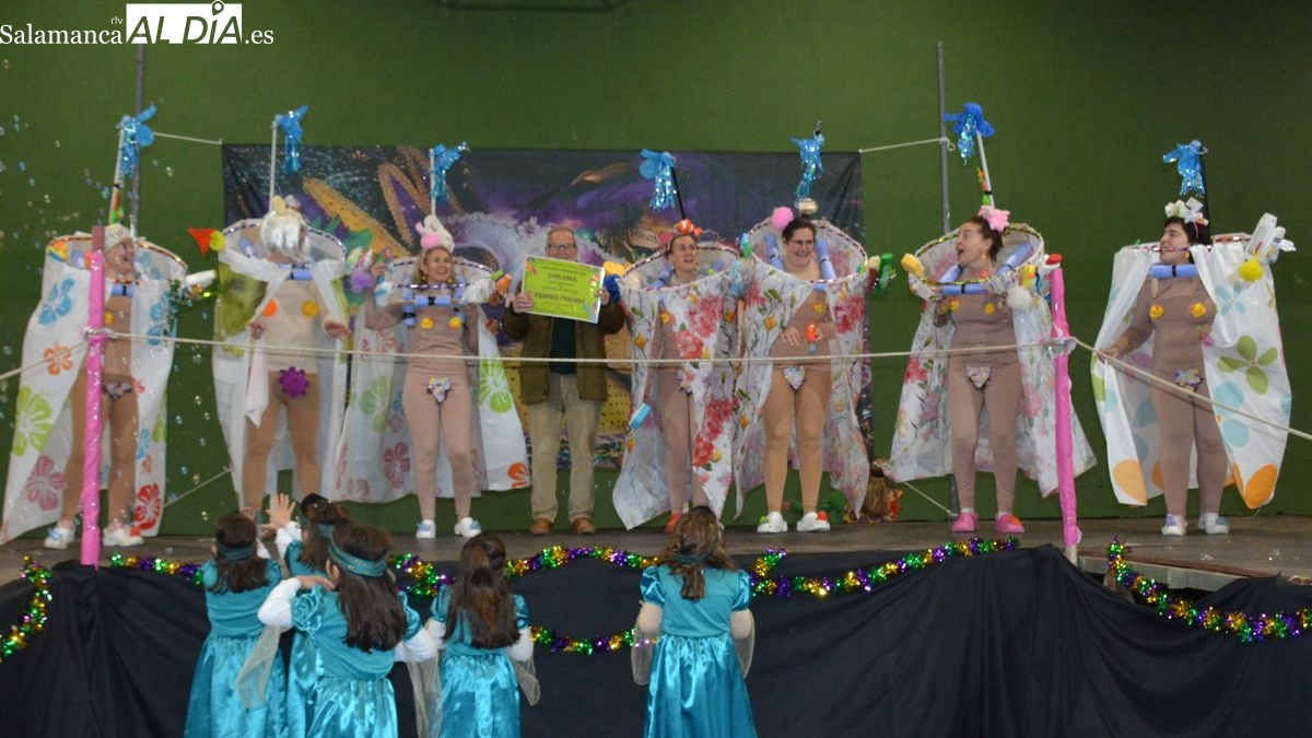 Desfile, concurso de disfraces y mucha diversión en la fiesta del Lunes de Carnaval en Lumbrales