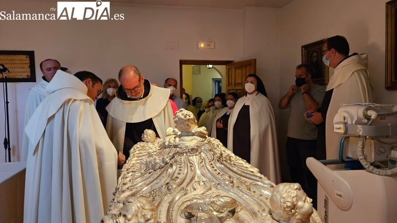 Sin momificación artificial: La ciencia confirma la preservación natural de Santa Teresa