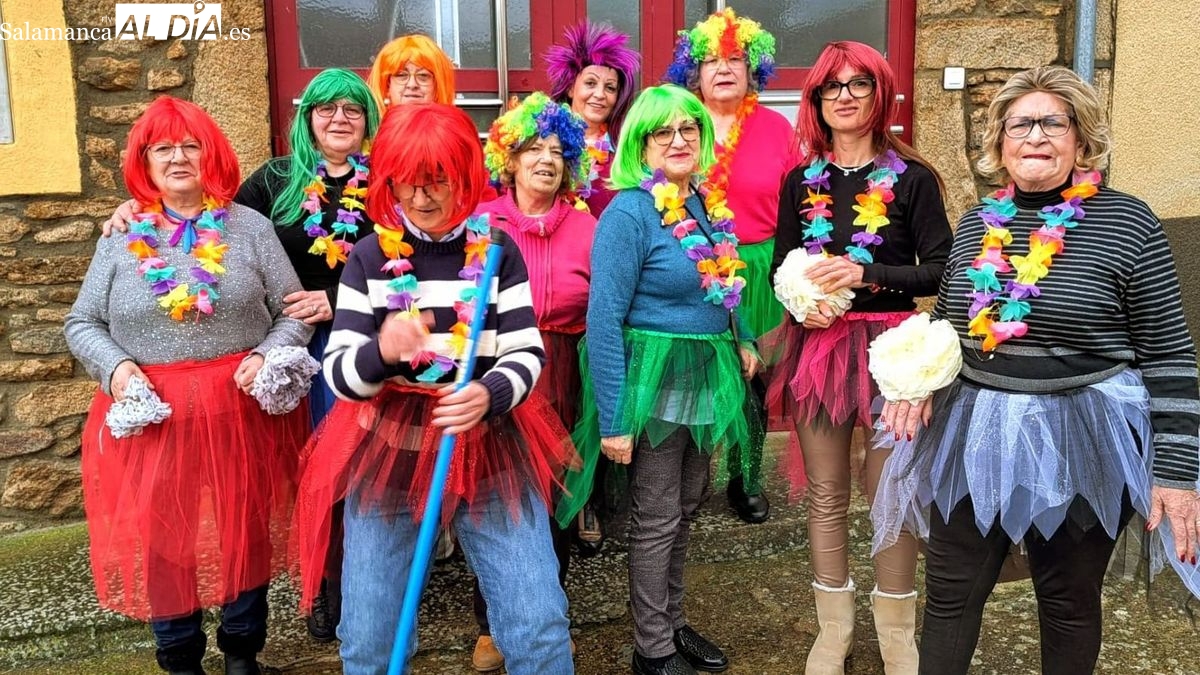 Sobradillo celebra los carnavales con disfraces y comidas comunitarias
