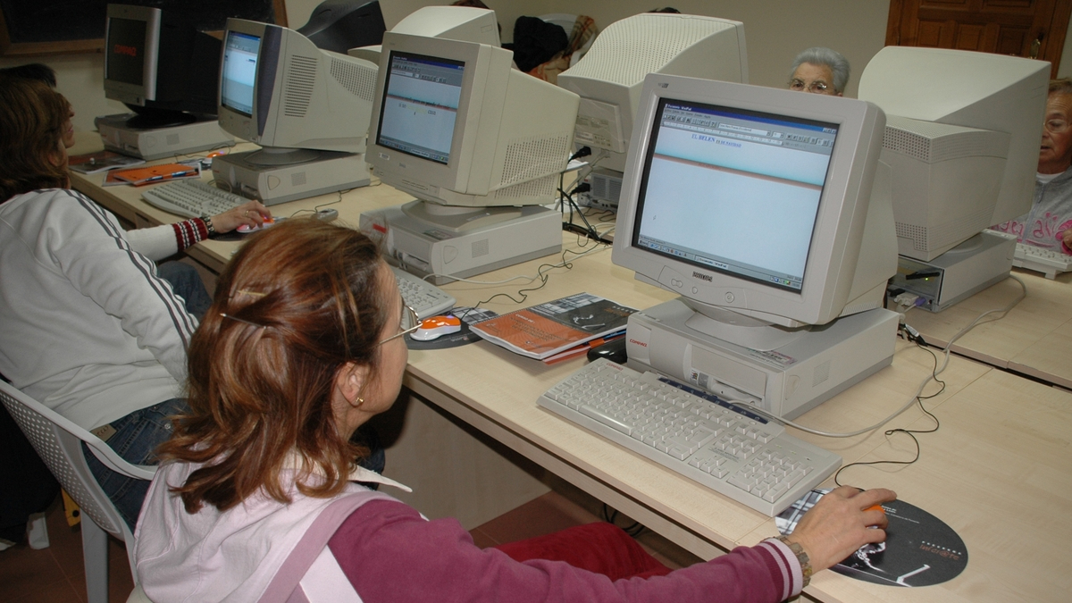  Hinojosa de Duero acoge un programa de nómadas digitales para formar en nuevas tecnologías 