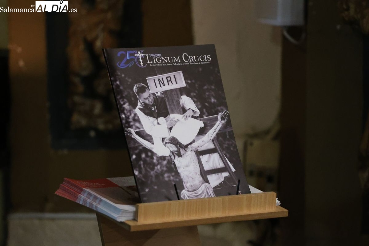 La Vera Cruz presenta la vigésimo quinta edición de la revista Lignum Crucis  
