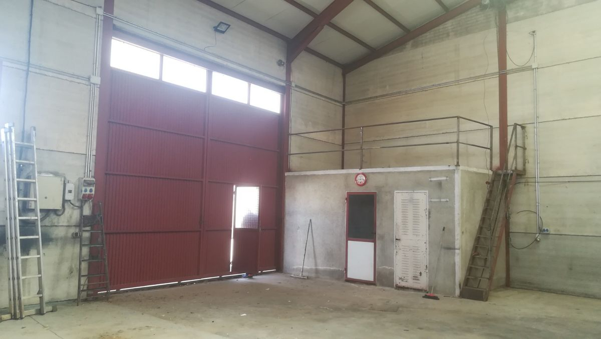 Oportunidad de negocio en Salamanca: se alquila o se vende una nave de uso industrial