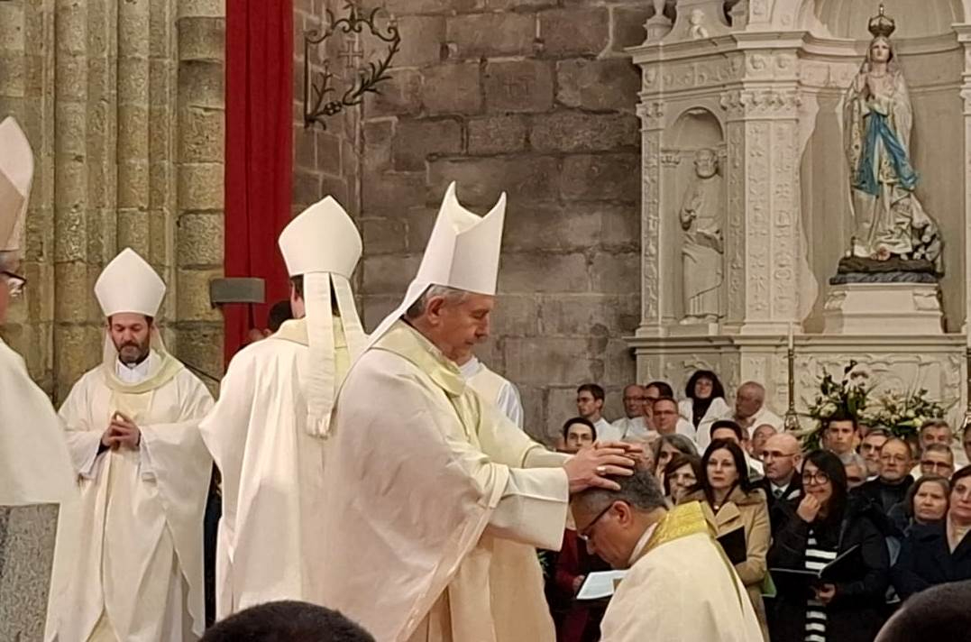 José Luis Retana participa en la toma de posesión del nuevo Obispo de Guarda