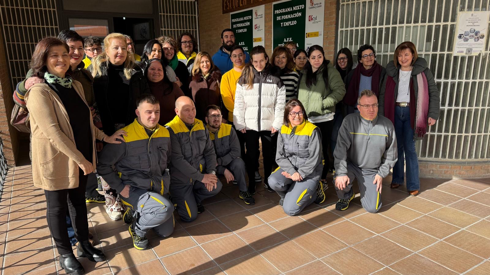 Arrancan los programas de formación y empleo en atención sociosanitaria y especialidad en pladur, con 12 meses de desarrollo