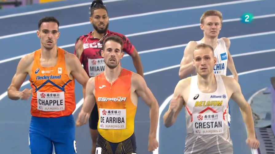 Álvaro de Arriba se mete con solvencia en las semifinales del Mundial en Pista Cubierta