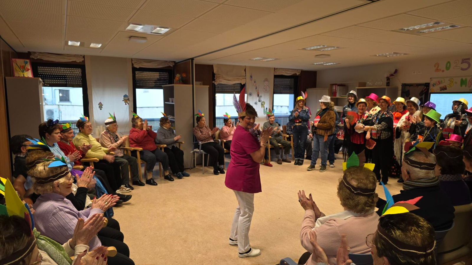 Los mayores de Guijuelo también bailan al ritmo del Carnaval