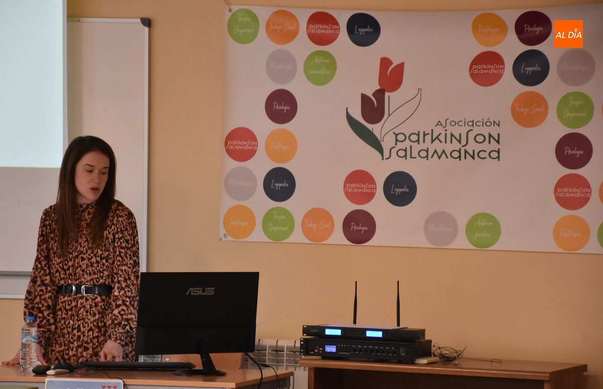 Parkinson Salamanca da a conocer las terapias no farmacológicas que ofrece