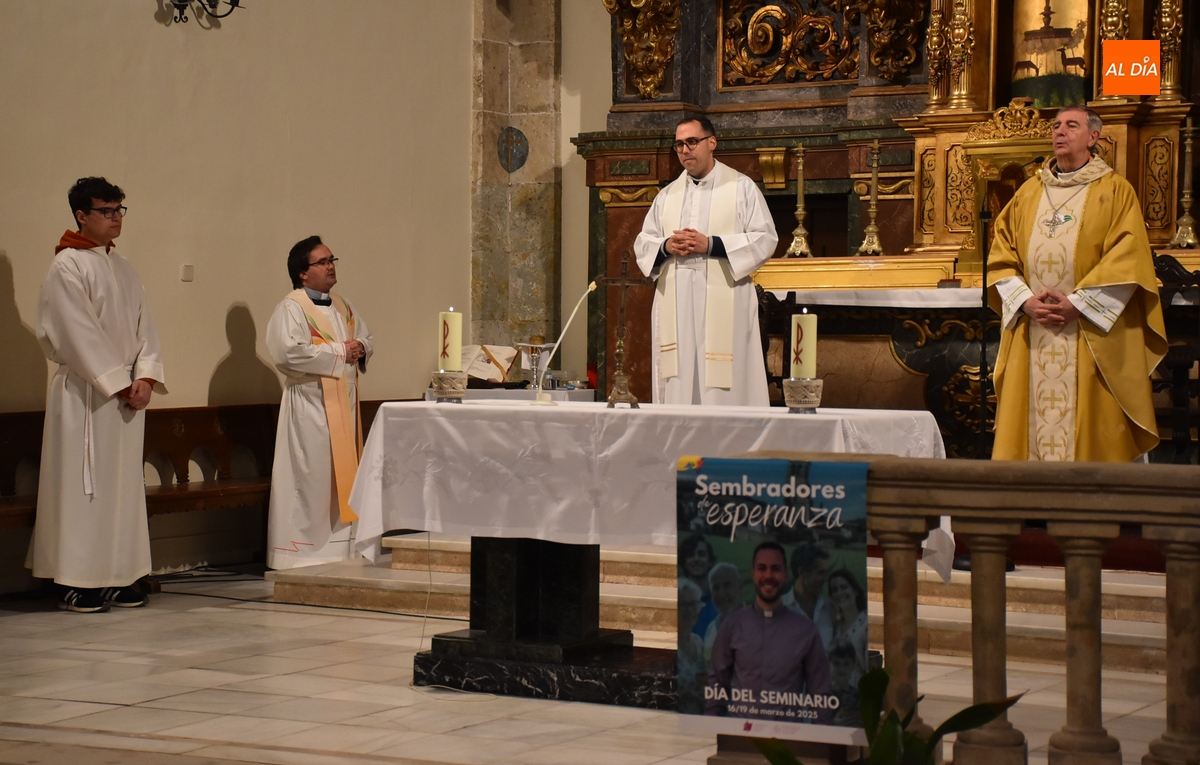 El Seminario Civitatense conmemora con una eucaristía al patrón de los Seminarios